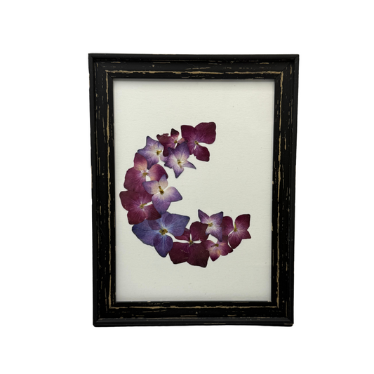 Luna de Hortensias – Magia Floral en Tonos Burdeos y Morados